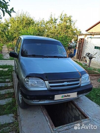 Chevrolet Niva 1.7 МТ, 2008, 500 км