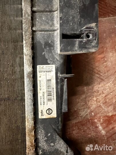 Nissan Qashqai JJ10 Радиатор основной 21410-JD20E