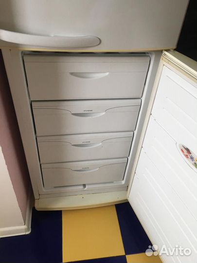 Холодильник бу