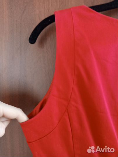 Платье футляр 42 размер