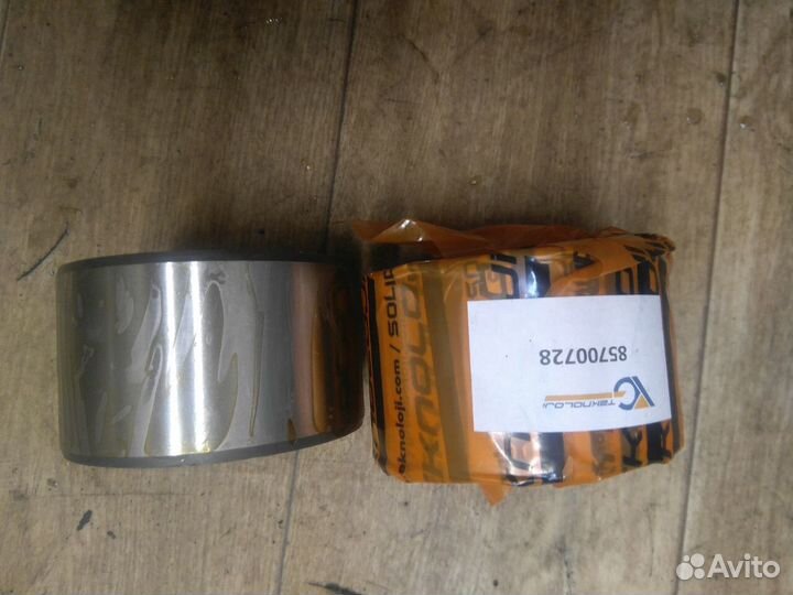 Втулка 85700728