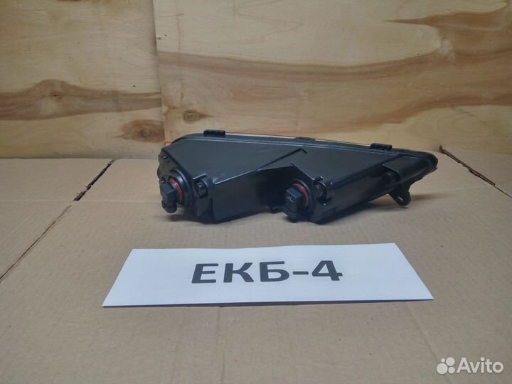 Фара птф Volkswagen Passat B7 2010-2015