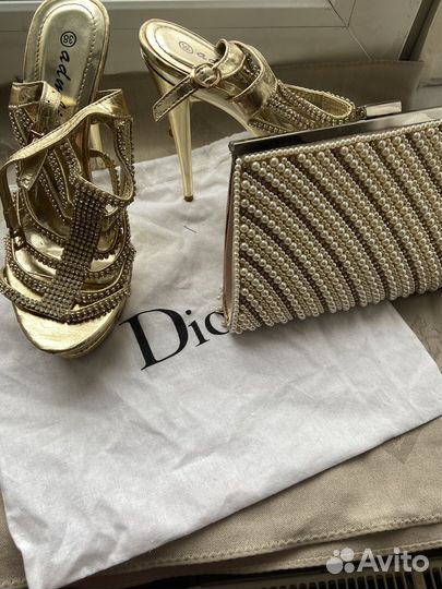 Клатч женский вечерний в стразах и жемчуге