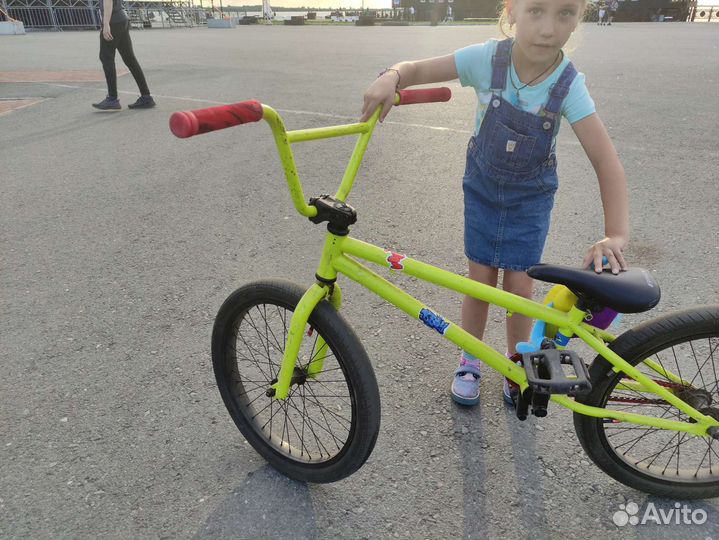 Трюковой велосипед bmx