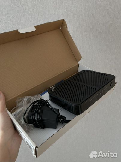 Wi-Fi роутер zyxel P-660HN Lite EE