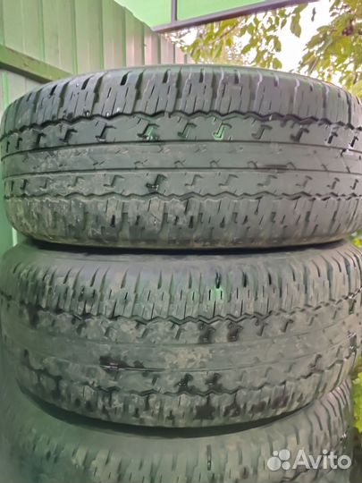 Bridgestone Dueler A/T 265/65 R17