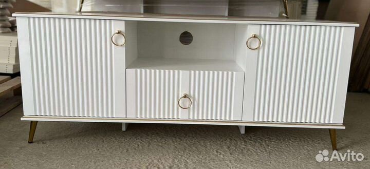 Тумба под тв новая