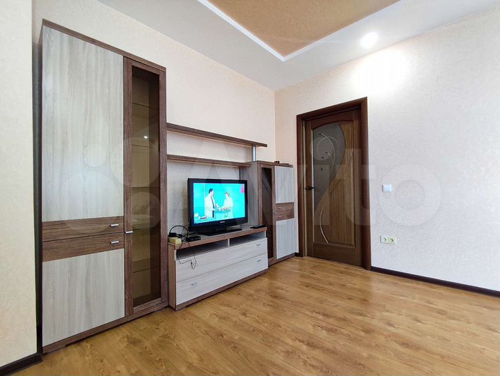2-к. квартира, 64 м², 6/16 эт.