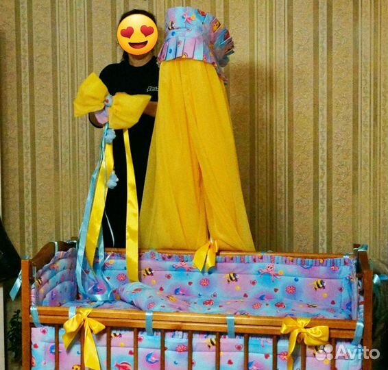 Детская кроватка