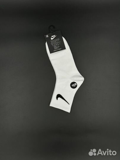 Носки Nike белые средней длины