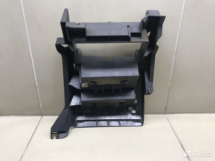 Панель в торпедо Transporter T5 2003-2015