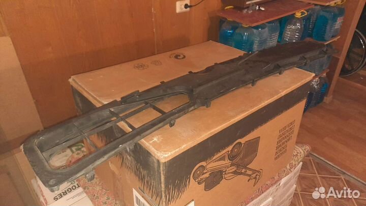 Жабо Mercedes W220