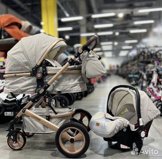 Коляска 3 в 1 новая с сумкой и автокреслом