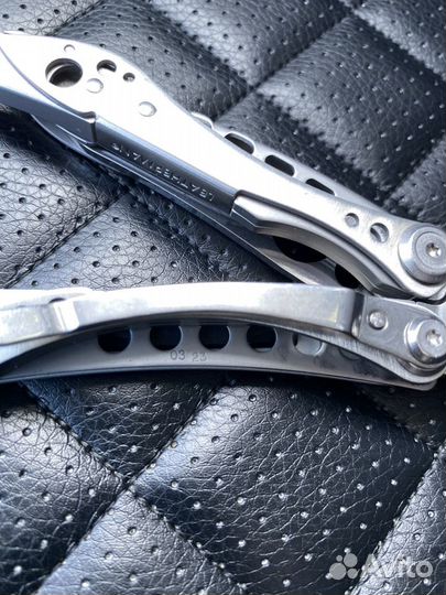 Мультитул leatherman skeletool