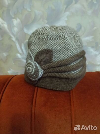 Шапки женские