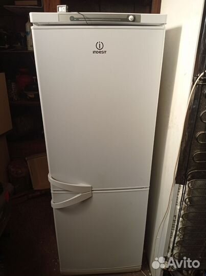 Холодильник бу