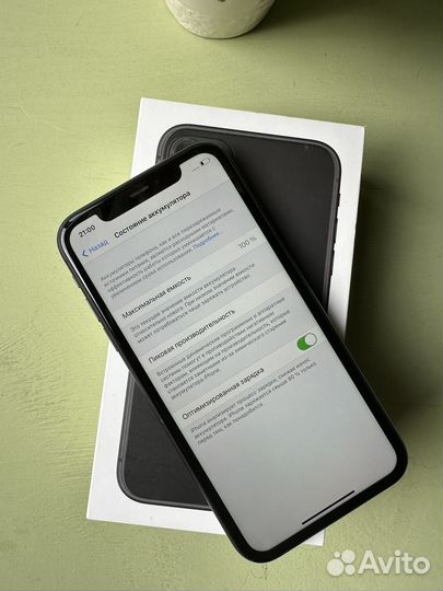 iPhone 11, 64 ГБ
