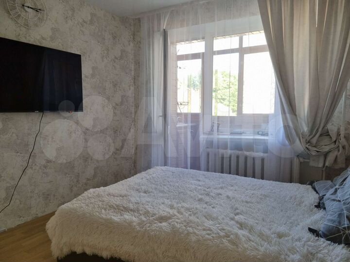 4-к. квартира, 63 м², 2/5 эт.