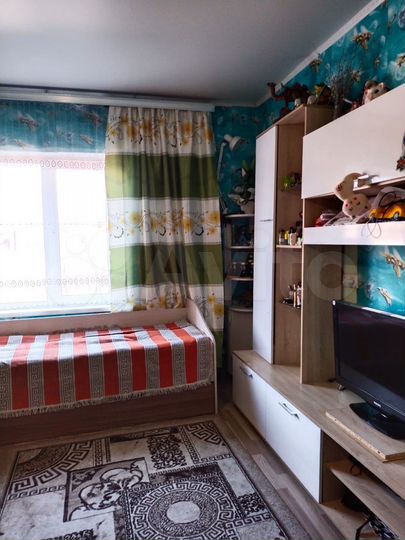 Комната 26 м² в 1-к., 1/2 эт.