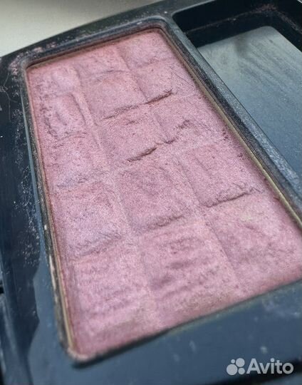 Chanel пудра румяна 20 glamour б/у