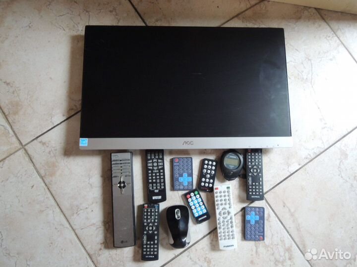 Электроника на запчасти-кронштейны 50р