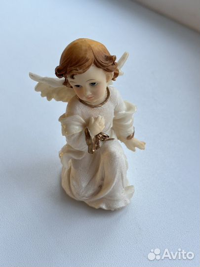 Статуэтка ангел