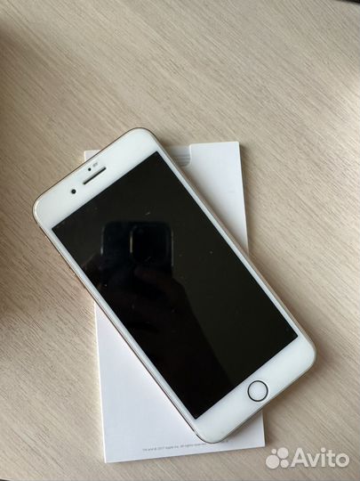 Телефон iPhone 8 plus