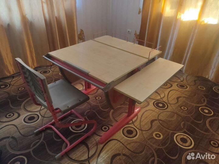 Растущая парта и стул