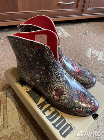 Женские резиновые сапоги