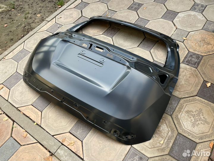 6700542570 Дверь багажника новая оригинал RAV4 15
