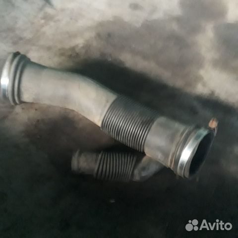 Патрубок от воздушного фильтра Ауди А4Б5 VW Пассат