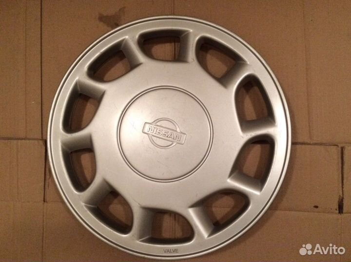 Колпак колеса Nissan Maxima 4031531U02