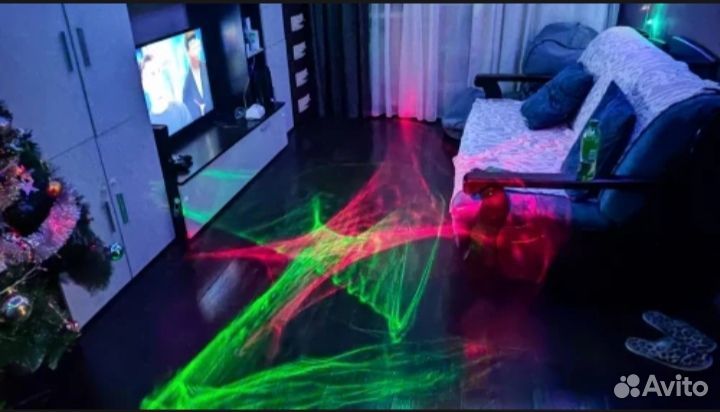 Лазерный проектор Aurora. Цветомузыка