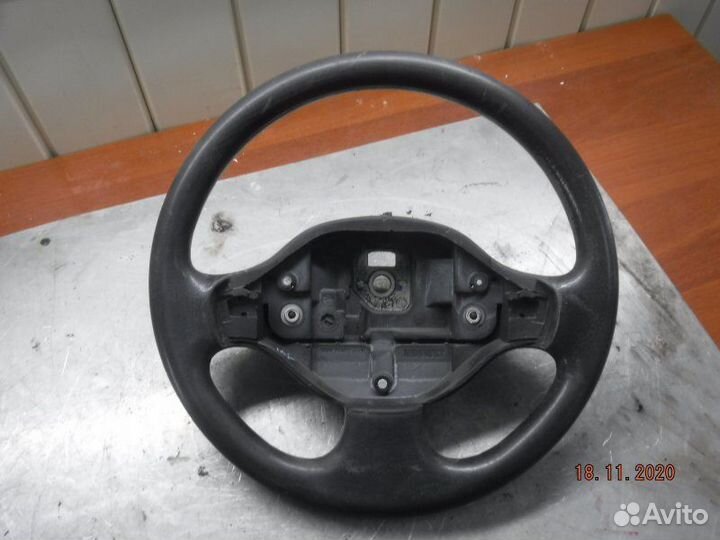 Руль Renault Logan K7J 2009