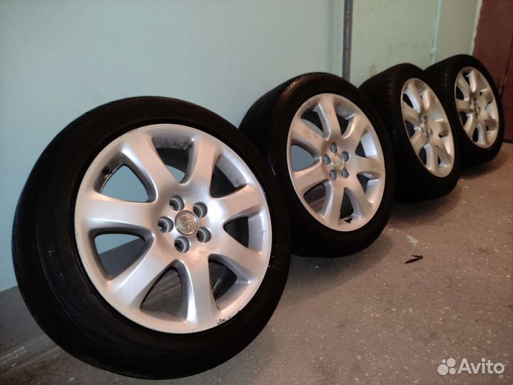 Колеса на Тойоту Авенсис