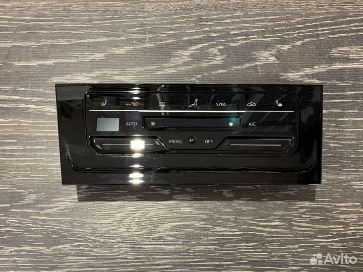 Сенсорный климат golf7 + рамка