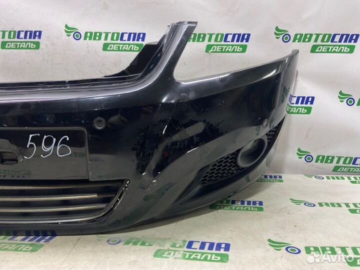 Бампер передний Opel Zafira B A17DTJ 2011