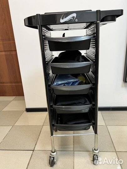 Тележка с полочками