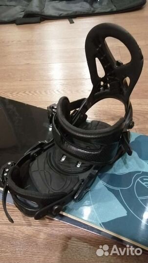 Сноуборд + Крепление для сноуборда + боты