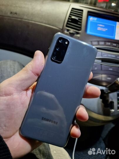 Samsung Galaxy S20, 8/128 ГБ