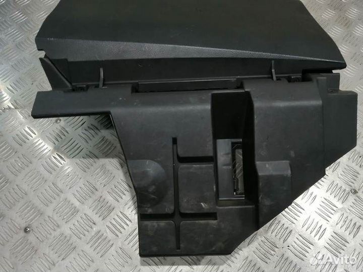 Бардачок Nissan Teana J31 левый руль