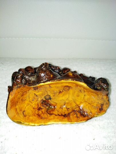 Солонка из карельской березы