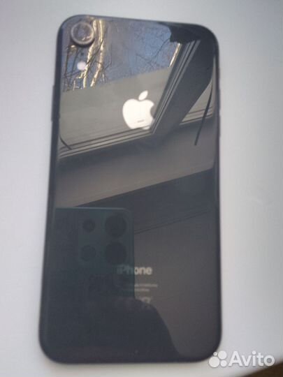 iPhone Xr, 64 ГБ