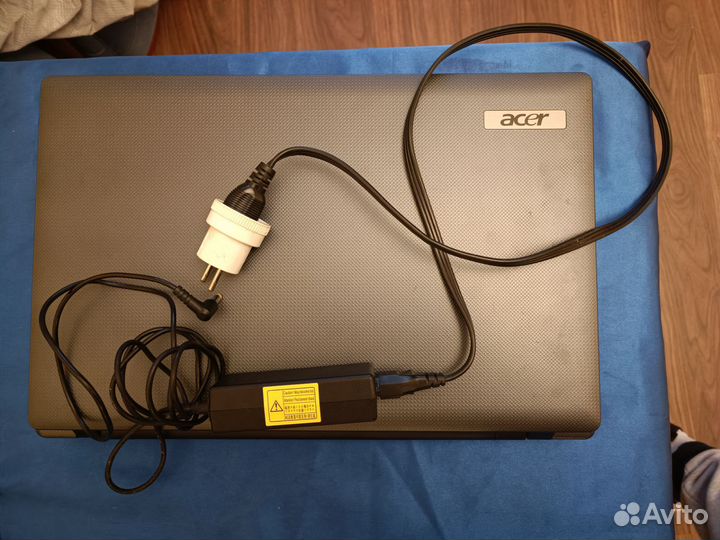 На запчасти Acer aspire 7250