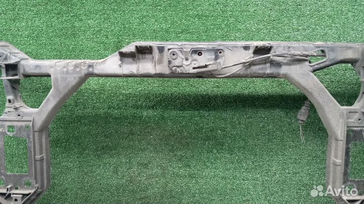 Рамка радиатора Audi A5