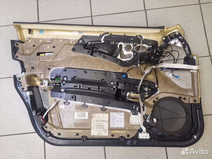 Карты дверей Mercedes w211