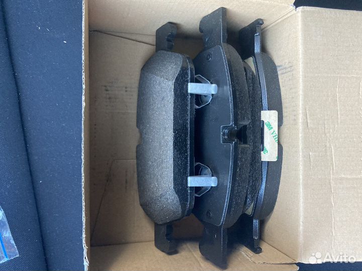 Колодки тормозные передние Mercedes benz