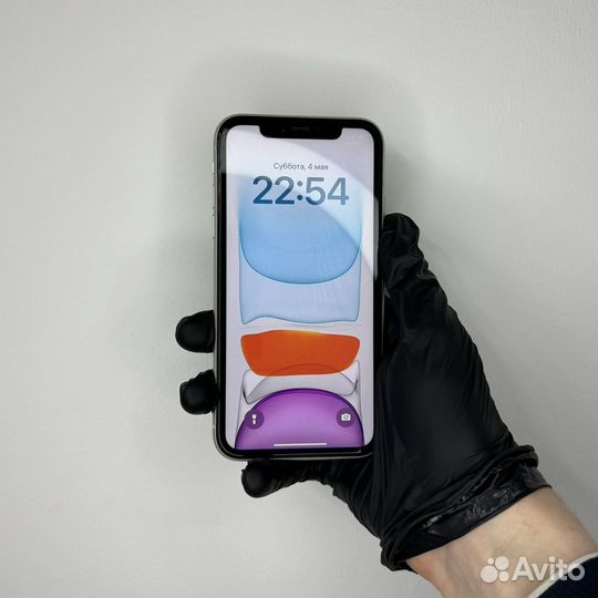 iPhone 11, 64 ГБ