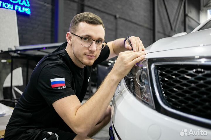 Оклейка защитной пленкой авто в Евпатории