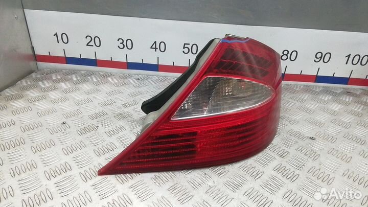 Фонарь задний правый Mercedes-Benz CLS-Класс C219